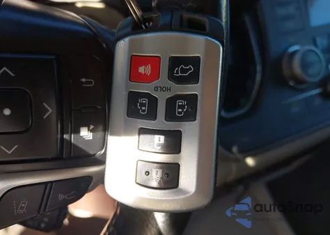 2019 Toyota Sienna Xle 8 Passenger из США, поврежденный, VIN 5TDYZ3DC5KS982400